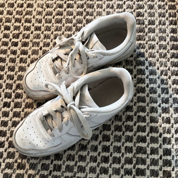 Nike Air Force - Picture 5 of 5